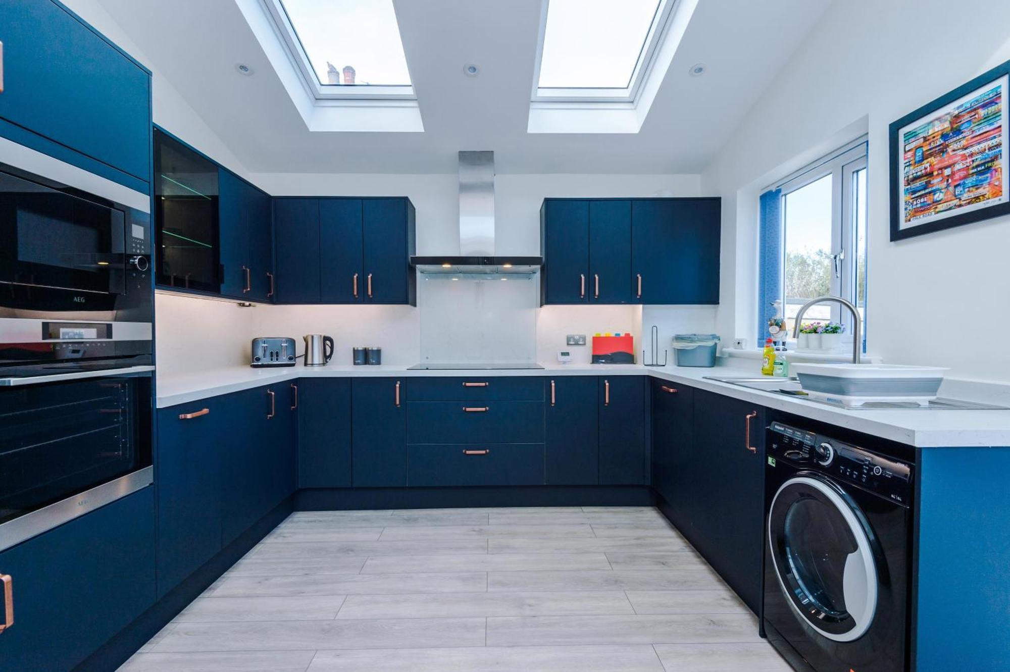Sandileigh House By Yourstays - Luxurious 3 Bedroom House In อัลทริงแงม ภายนอก รูปภาพ